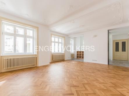 Pronájem bytu, 3+kk, 140 m²