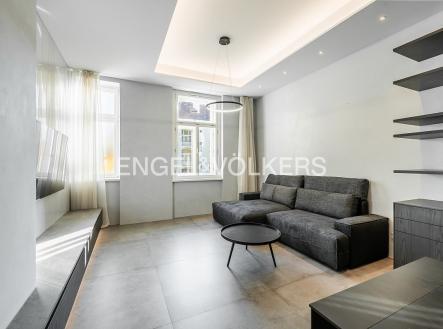 Pronájem bytu, 3+kk, 79 m²