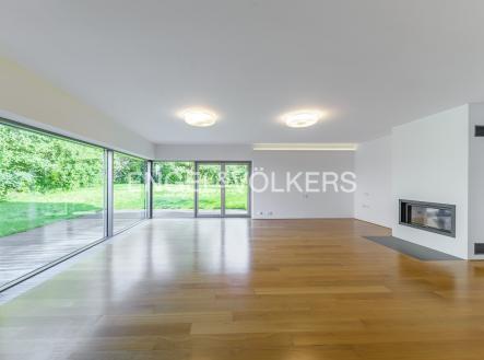 Pronájem domu/vily, 400 m²