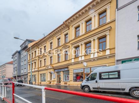 Pronájem kanceláře, 120 m²