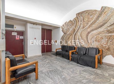 Pronájem kanceláře, 28 m²