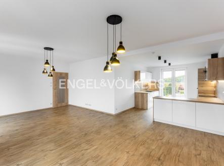 Pronájem bytu, 3+kk, 97 m²