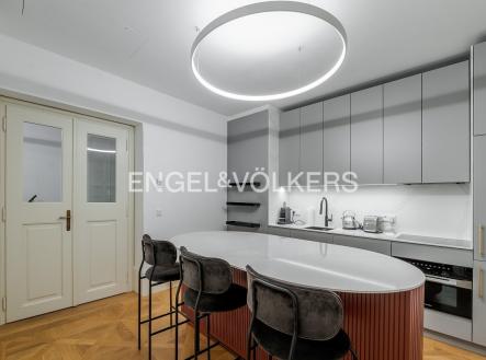 Pronájem bytu, 1+1, 48 m²