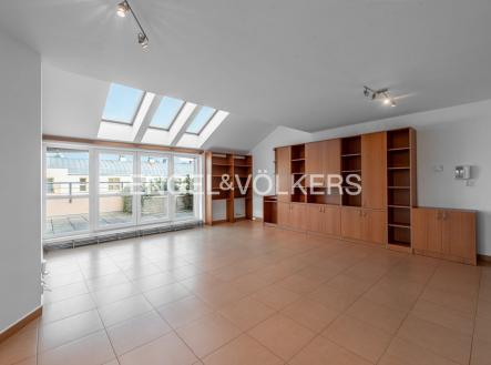 Prodej bytu, 3+kk, 101 m²