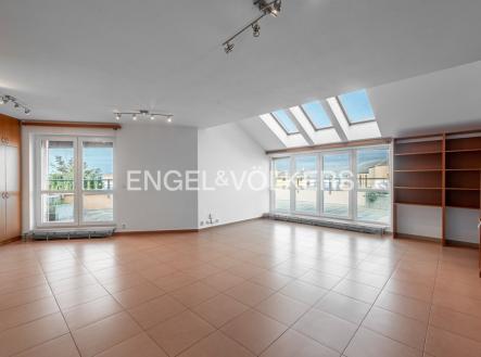 Prodej bytu, 3+kk, 101 m²