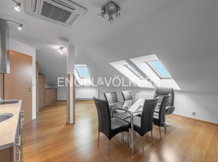 Prodej bytu, 3+kk, 101 m²