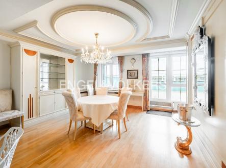 Pronájem bytu, 3+kk, 125 m²