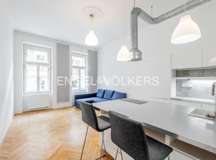 Pronájem bytu, 2+kk, 47 m²