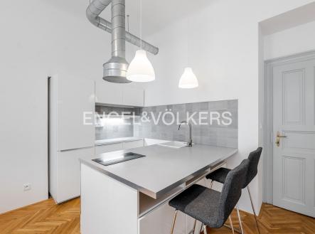 Pronájem bytu, 2+kk, 47 m²