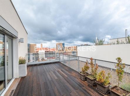 Pronájem bytu, 3+kk, 106 m²