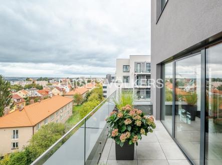 Pronájem bytu, 2+kk, 70 m²