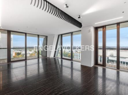 Pronájem bytu, 3+kk, 160 m²