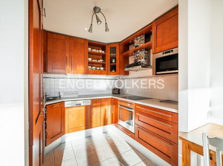 Pronájem bytu, 2+kk, 71 m²