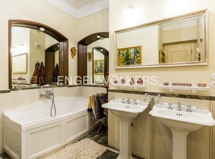 Pronájem bytu, 3+1, 110 m²