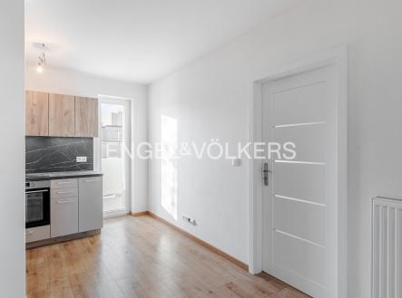 Pronájem bytu, 3+1, 94 m²