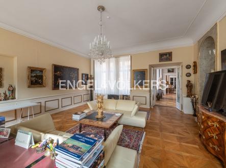 Pronájem kanceláře, 187 m²