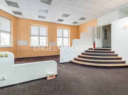 Pronájem komerčního objektu, jiný, 138 m²