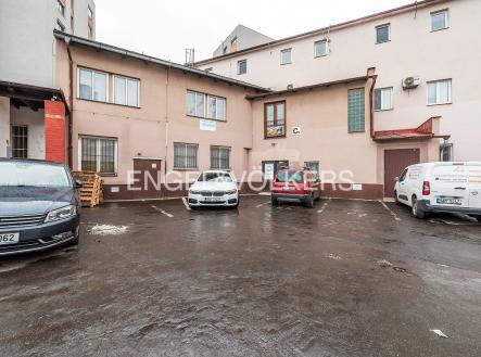 Pronájem komerčního objektu, jiný, 138 m²