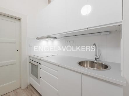Pronájem bytu, 2+kk, 50 m²