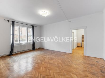 Pronájem bytu, 4+1, 120 m²