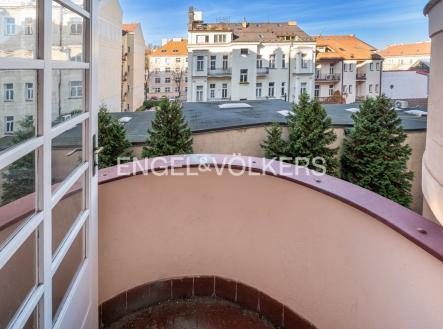 Pronájem bytu, 4+1, 120 m²