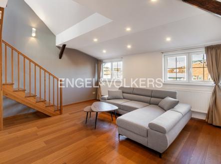 Pronájem bytu, 3+kk, 95 m²