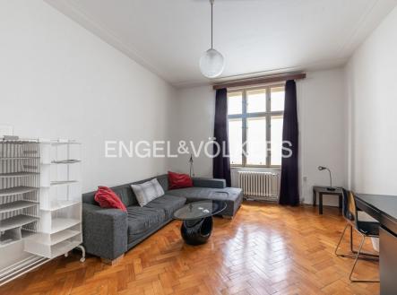 Pronájem bytu, 4+1, 140 m² obrázek