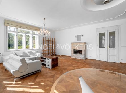 Pronájem bytu, 3+kk, 149 m²