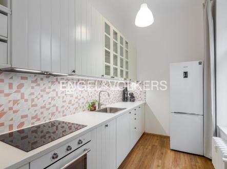 Pronájem bytu, 3+1, 90 m²