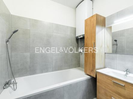 Pronájem bytu, 2+kk, 44 m²