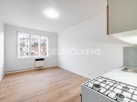 Pronájem bytu, 2+kk, 44 m²
