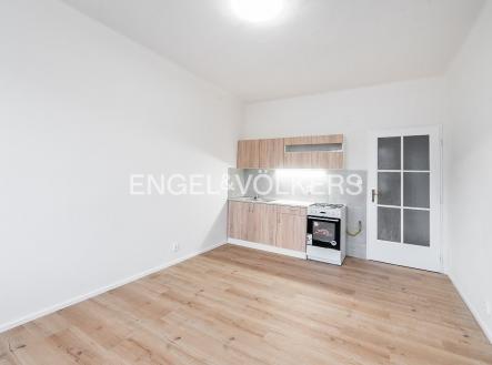 Pronájem bytu, 2+kk, 44 m²