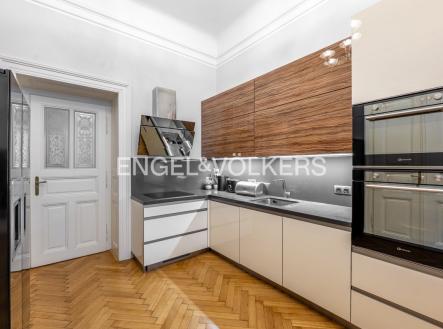 Pronájem bytu, 4+1, 135 m²