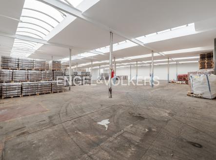 Pronájem komerčního objektu, sklad, 499 m²