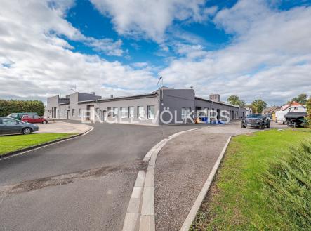 Pronájem komerčního objektu, sklad, 499 m²