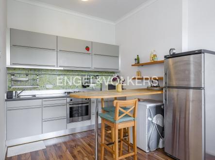 Pronájem bytu, 2+kk, 75 m²