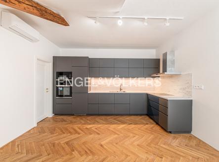 Pronájem bytu, 2+kk, 55 m²