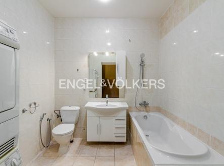 Pronájem bytu, 3+1, 86 m²