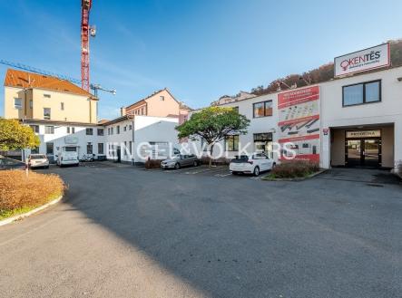 Pronájem kanceláře, 92 m²