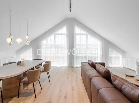 Pronájem bytu, 2+kk, 112 m²