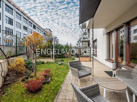 Pronájem bytu, 3+kk, 71 m²