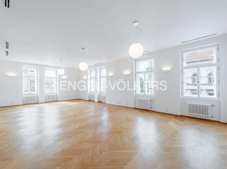 Pronájem bytu, 4+kk, 193 m²