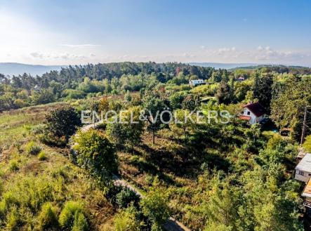 Prodej pozemku pro bydlení, 1 048 m²