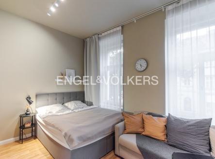 Pronájem bytu, 1+kk, 27 m²