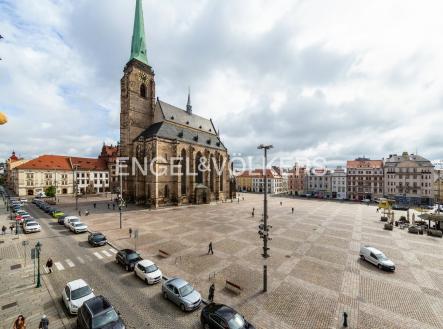 Pronájem kanceláře, 170 m²