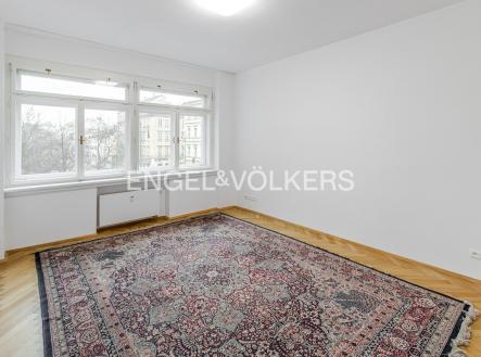 Pronájem bytu, 3+kk, 98 m²