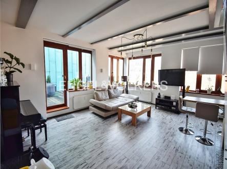 Pronájem bytu, 3+kk, 129 m²