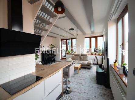 Pronájem bytu, 3+kk, 129 m²