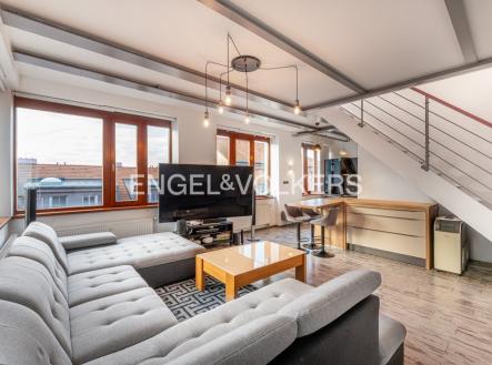 Pronájem bytu, 3+kk, 129 m²