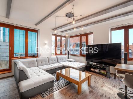 Pronájem bytu, 3+kk, 129 m²